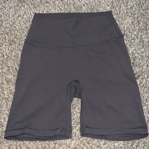 Paragon bike short